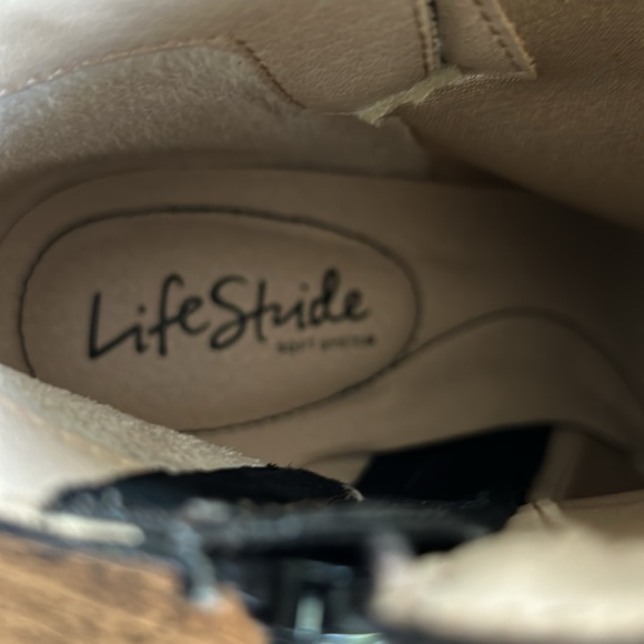 Life Stride Women's Black Georgianna Ankle Boots Size 6.5M - Picture 7 of 10